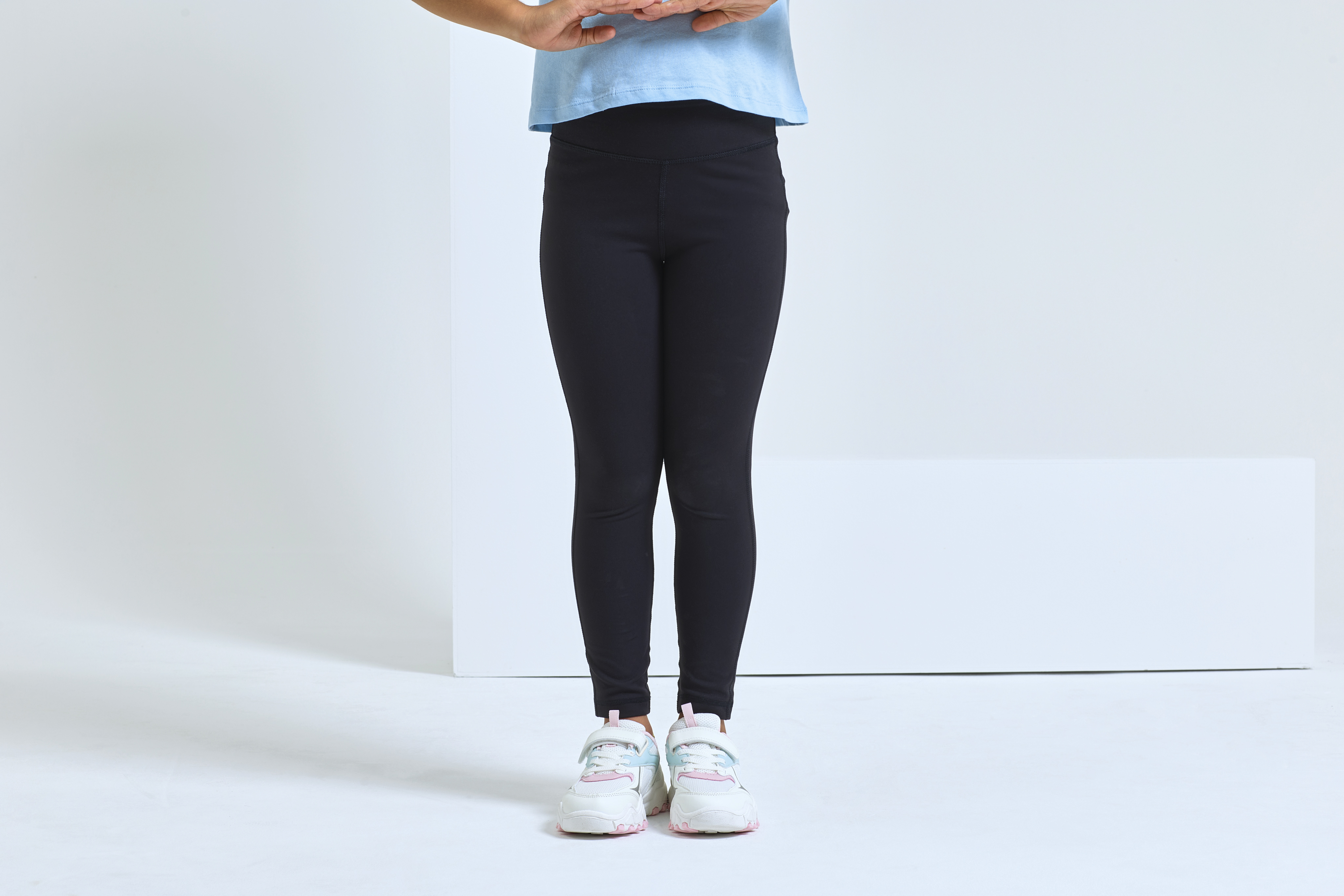 Hose – Kids Recycled Performance Leggings